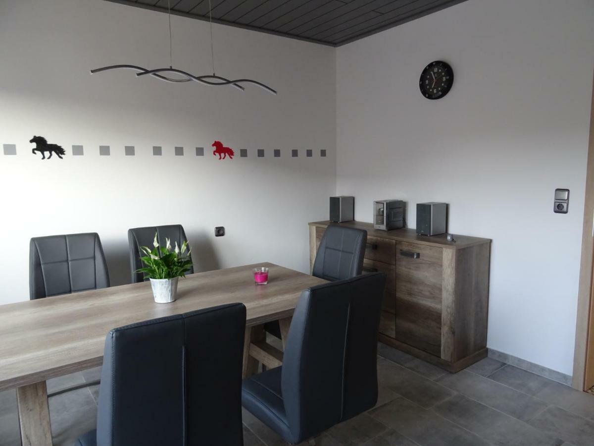 Apartament Haus Am Sonnenberg Ulmen Zewnętrze zdjęcie